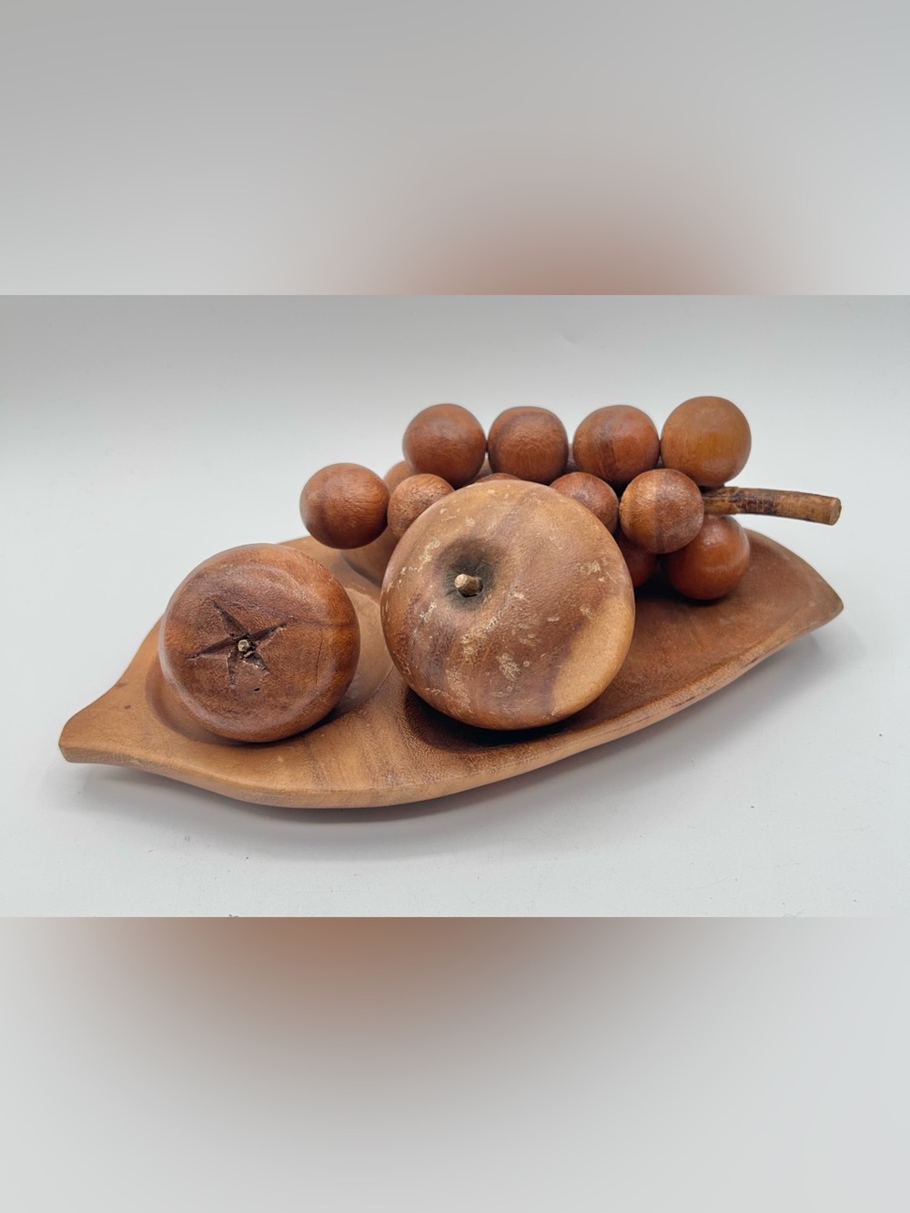 Vintage Royal Arcadia Hand Carved Wooden Fruit With Plate 4pc